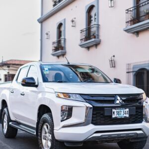 Mitsubishi L200 2024 Automático